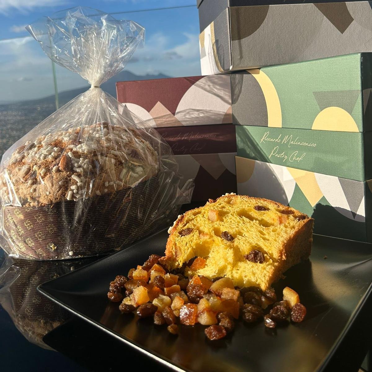 Panettone classico mandorlato